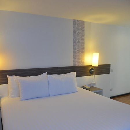 The Mini R Ratchada Hotel Bangkok Ngoại thất bức ảnh